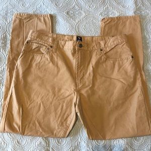 Gap Men’s Slim Fit Khakis